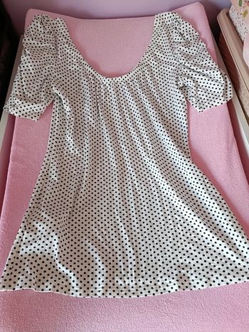 Top manches courtes bouffantes blanc petit pois noir