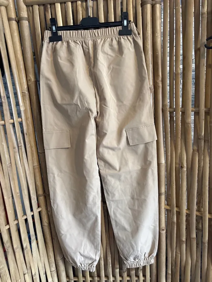 Cargo fille taille 11/12 ans - photo numéro 2