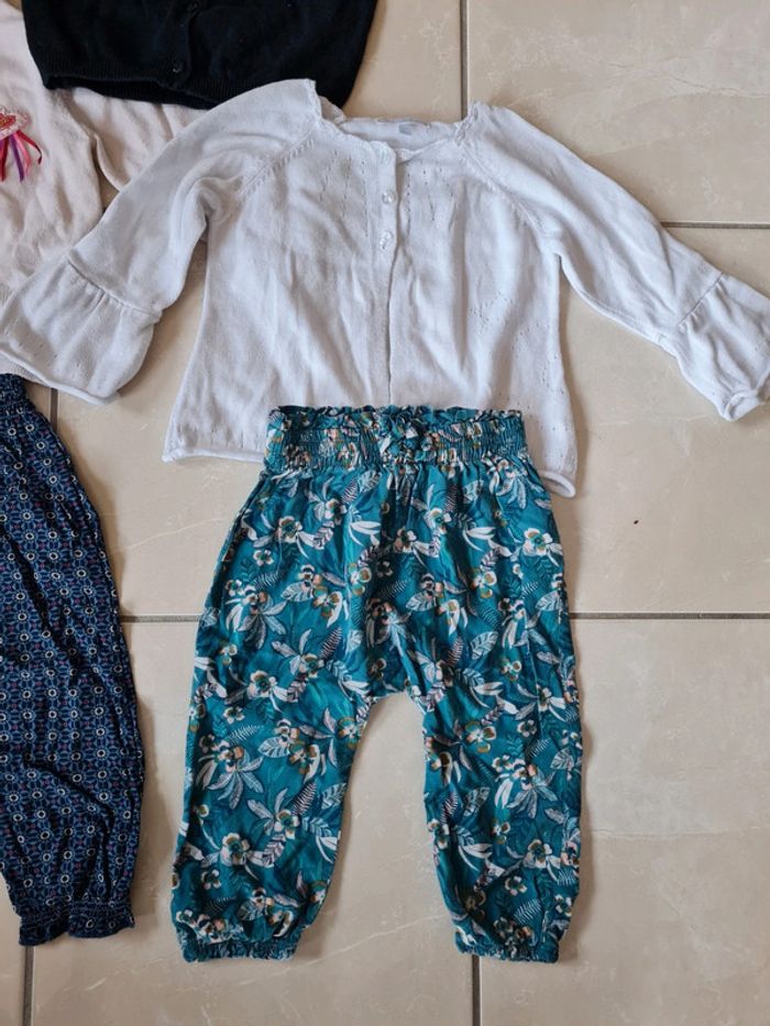 Lot de 6 vêtements taille 18 mois - photo numéro 4