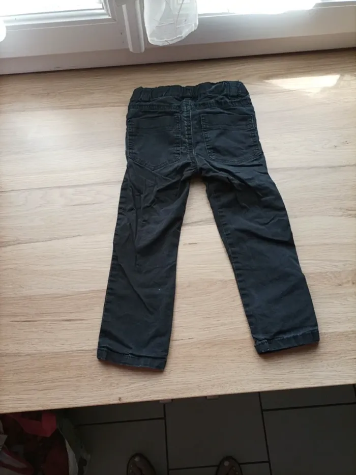 Pantalon - photo numéro 2