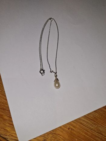 Chaîne plus pendentif