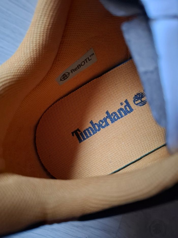 Timberland t.44,5 Imperméables, Neuf jamais porte, légères, valeur 140euro - photo numéro 6