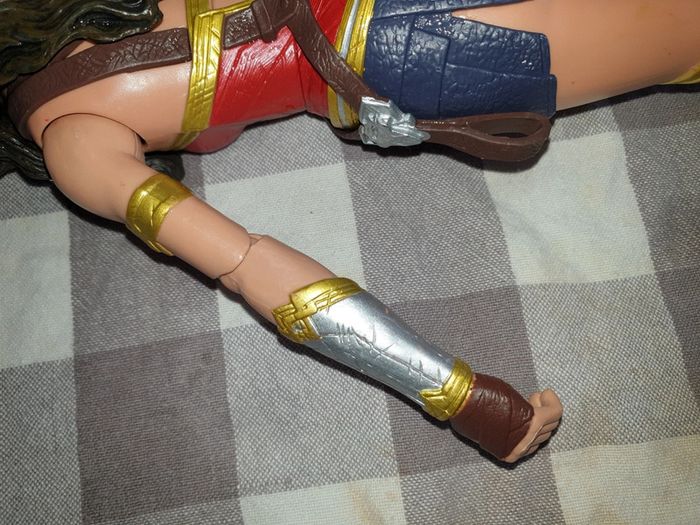 Figurine Wonder Woman Batman - photo numéro 12