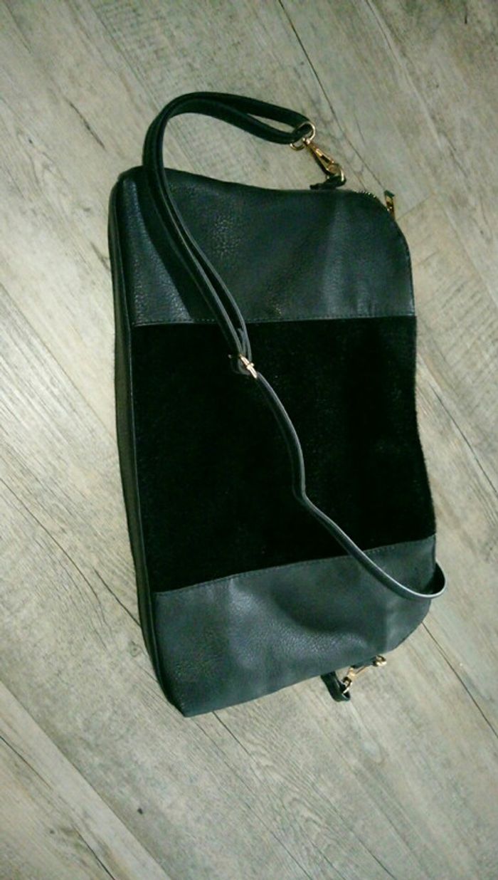 Sac fourure noir parfois