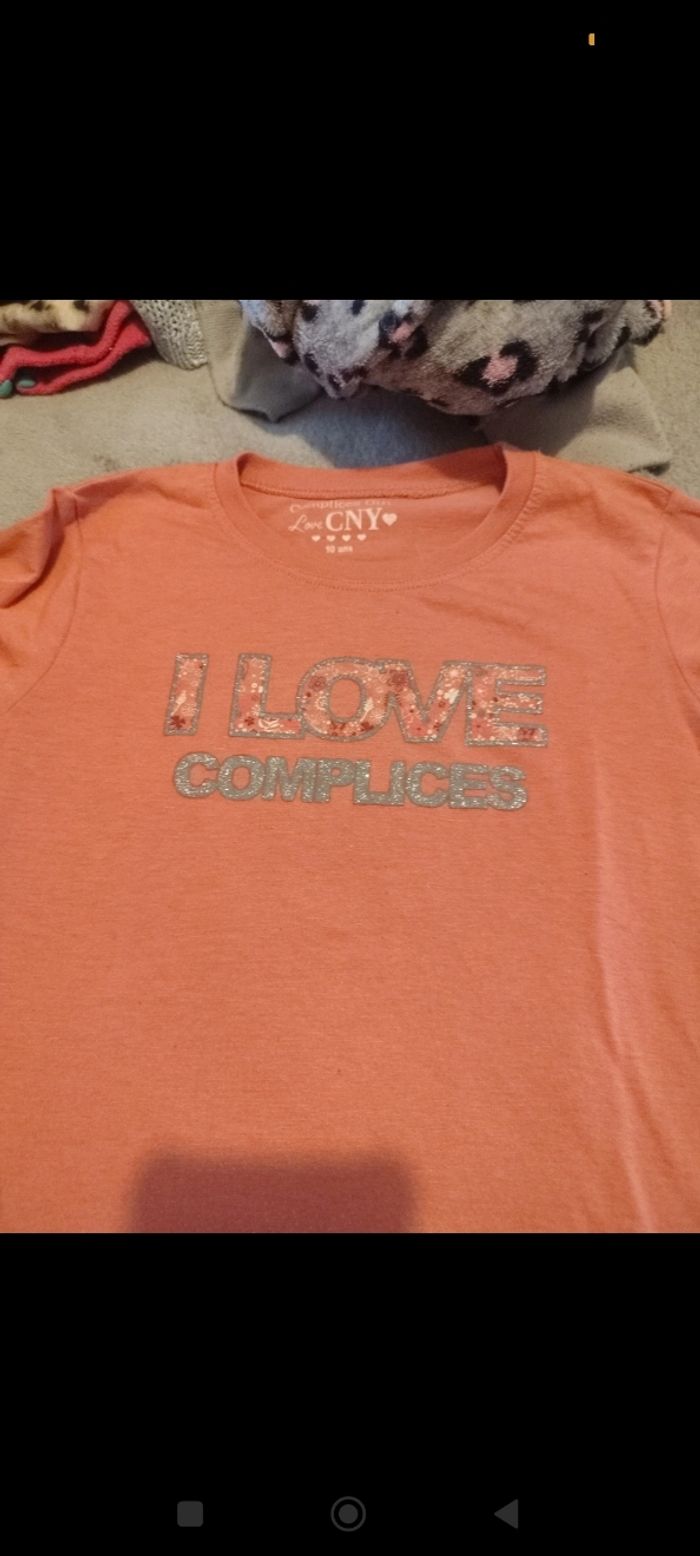 Haut fille - photo numéro 2