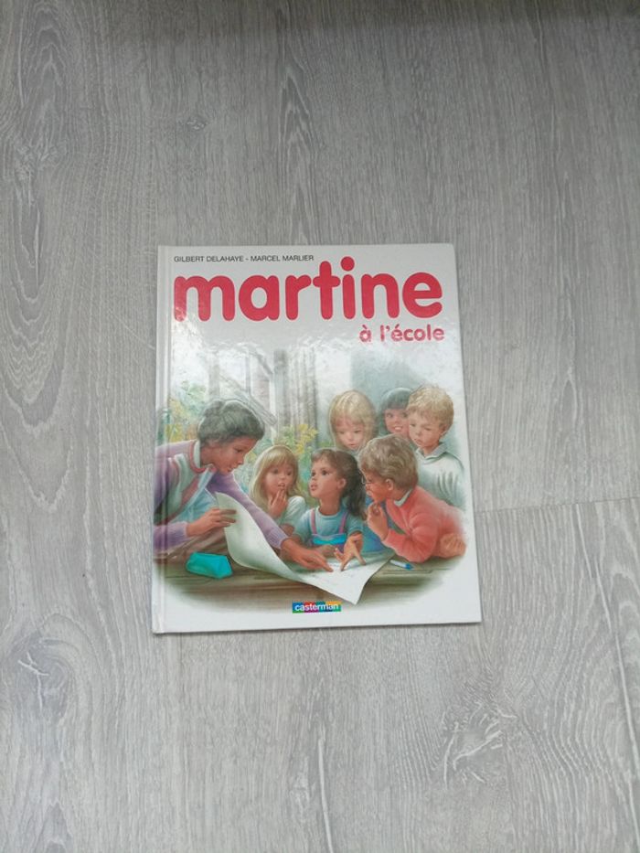 Livre Martine à l école