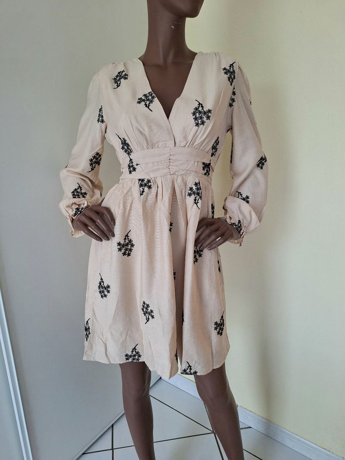 Robe taille M/L marque In April 1986