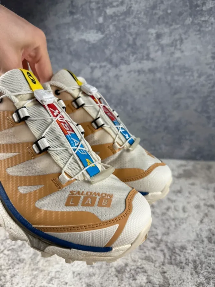 Salomon XT-4 OG - Tire Vanilla Ice - Beige & White & Blue - photo numéro 15