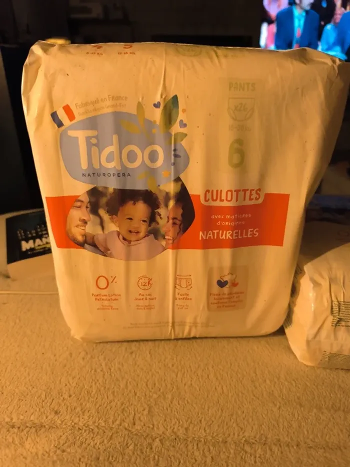 2 paquets de couches Neufs tidoo