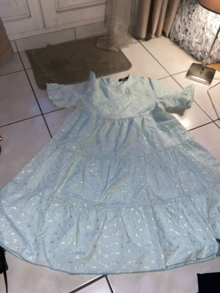 Robe verte, très pâle, Missguided, taille 40