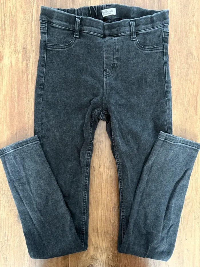 Jean tregging taille 38