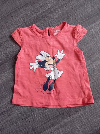 T-shirt taille 62cm c&a disney minnie