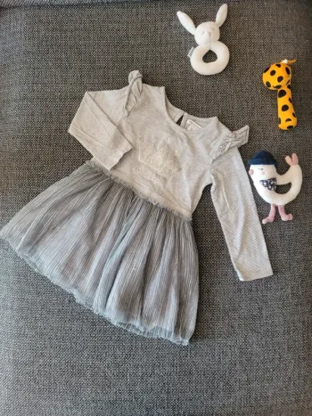Robe princesse taille 2-3 ans 98 cm