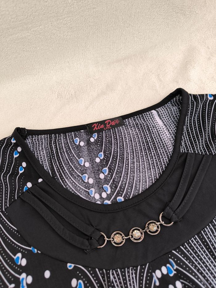 T-shirt Xin Da 40-42 - photo numéro 4