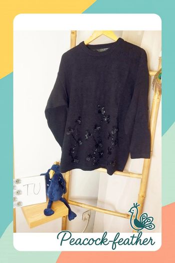 Pull noir sequins et perles TU
