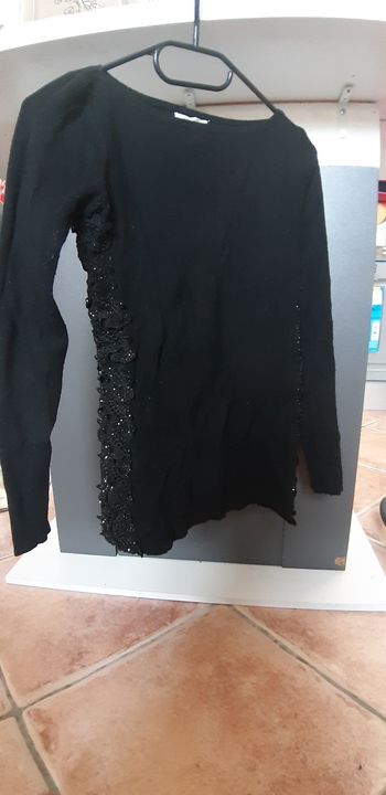 Pull dentelle