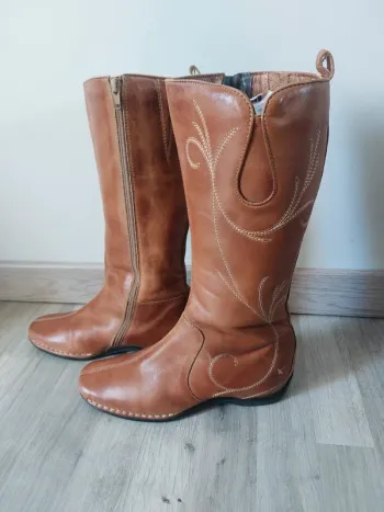 Bottes 👢 cuir "pikolinos"