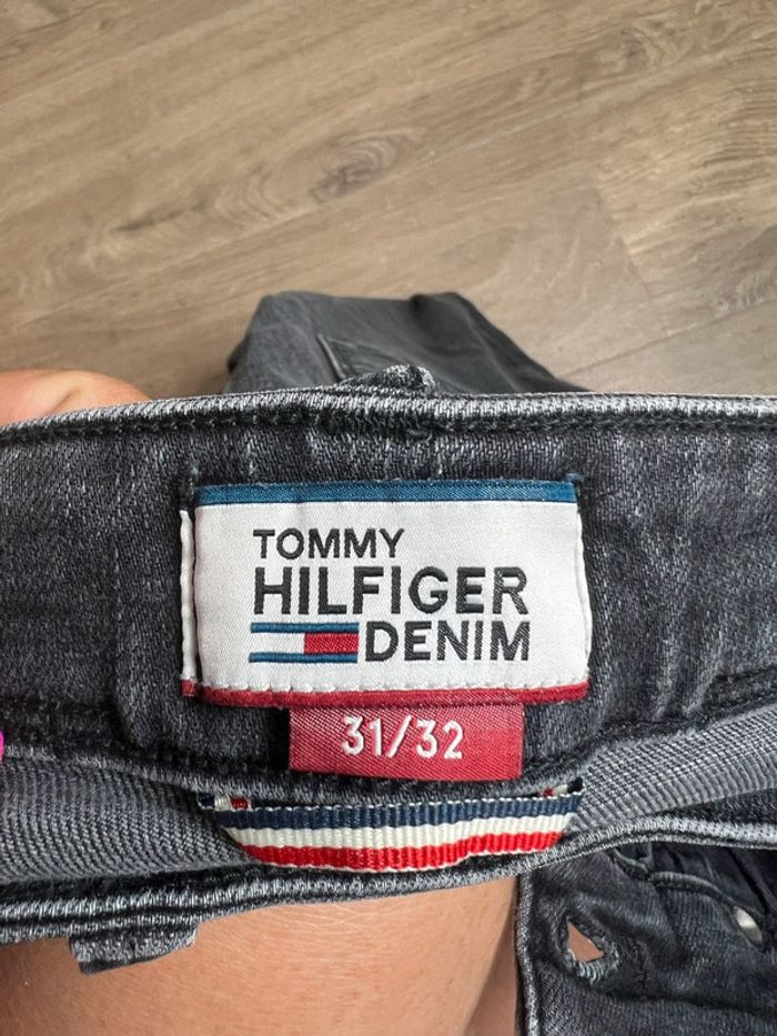 🖤 Jean skinny noir délavé – Tommy Hilfiger – Taille W31 L32 SOLDÉ -50% 🖤 - photo numéro 2