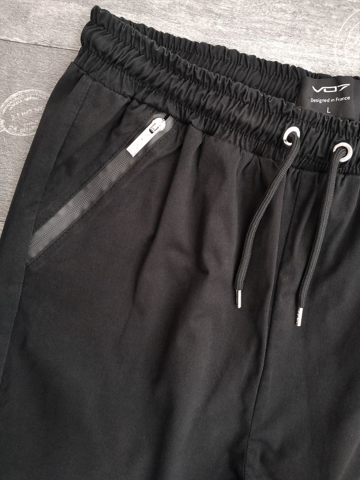 Pantalon coupe slim décontractée / Jogging VO7, neuf - photo numéro 4