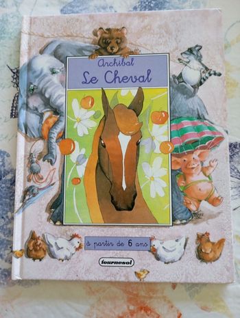 Livre Archibal le cheval édition du tournesol