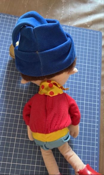 Peluche Oui-Oui musicale