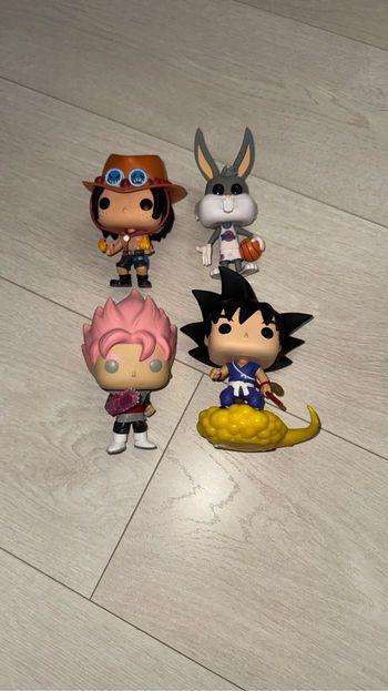 Lot de figurines POP