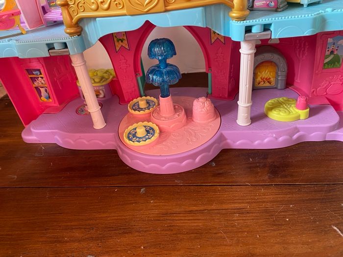 Château magique du royaume enchanté - Tut tut copain - photo numéro 5