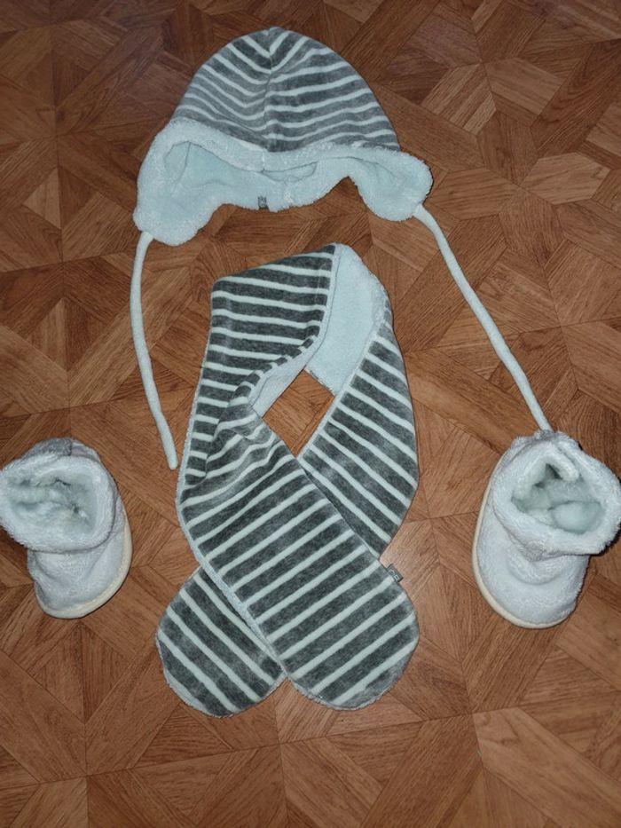 Ensemble botte bonnet écharpe 3.6mois obaibi - photo numéro 2