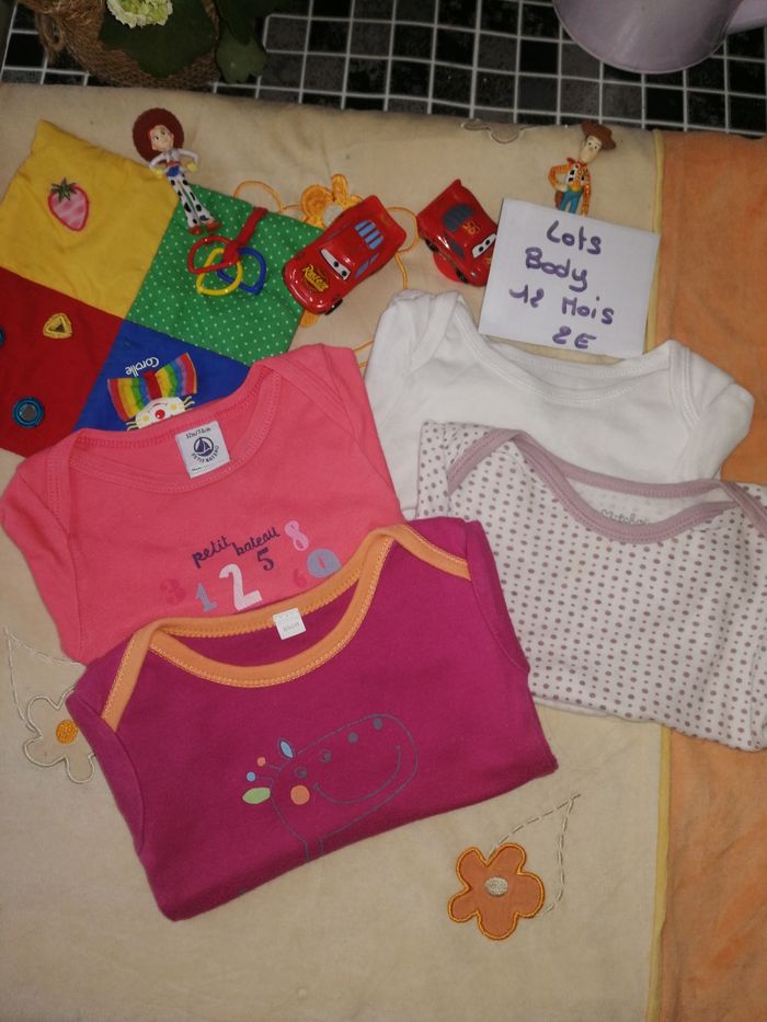 Vêtements bébé fille - photo numéro 10