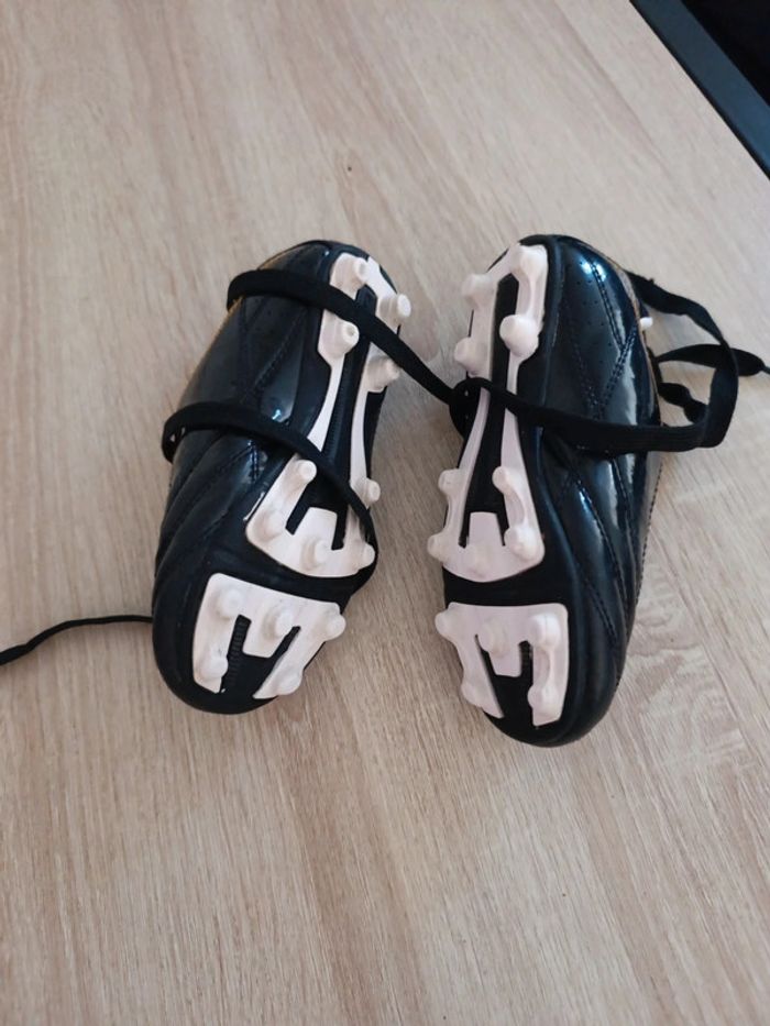 Chaussures de foot - photo numéro 3