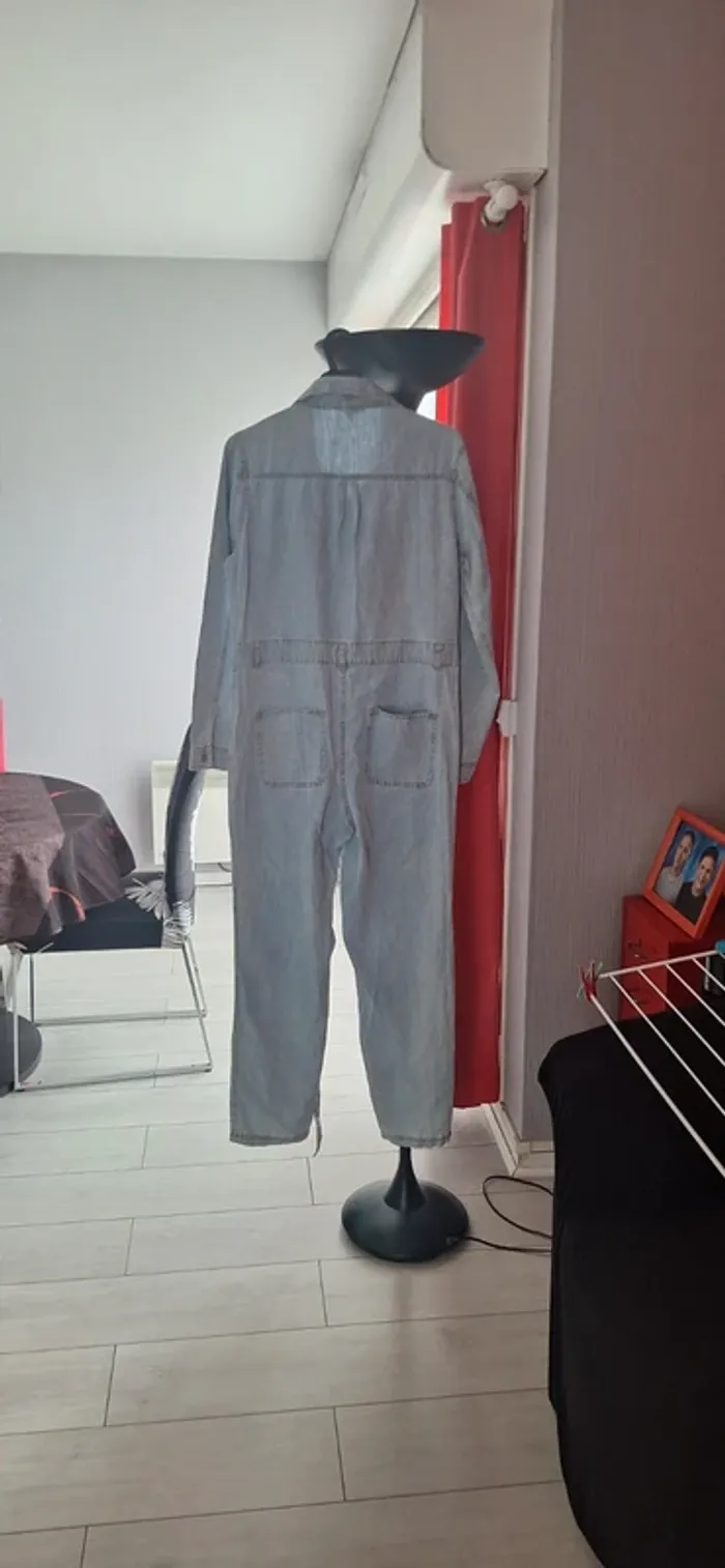 Combinaison pantalon jean neuve - photo numéro 6