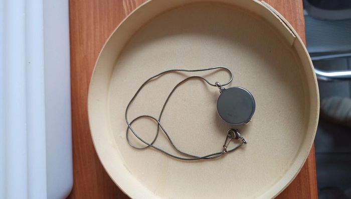 Collier avec pendentif bleu océan - photo numéro 3