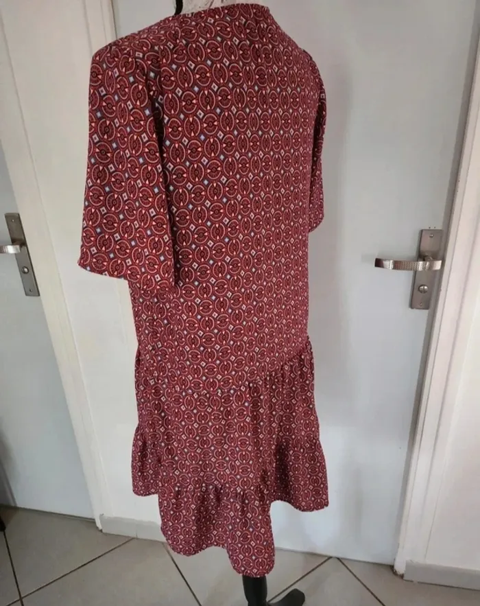 Robe Cache Cache fluide rouge à motifs géométriques de taille 36 - photo numéro 4