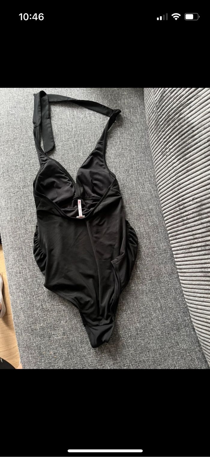 Maillot de bain femme enceinte - photo numéro 2