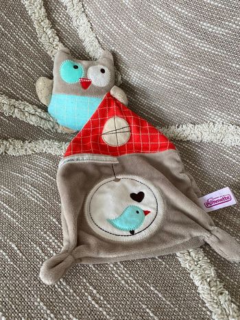 Peluche doudou mouchoir 22cm pommette hiboux gris bleu et rouge à carreaux très bon état