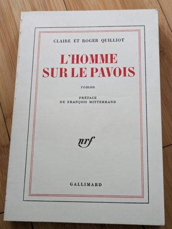 L'homme sur le pavois