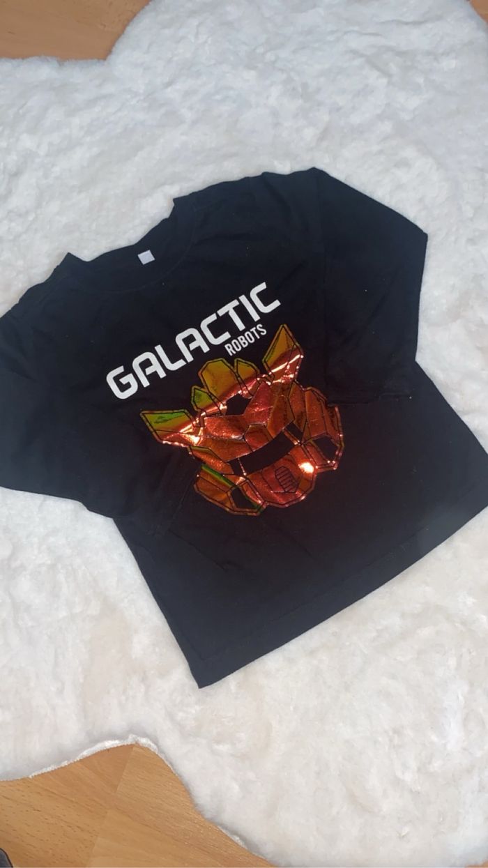 T-shirt ML 4 ans