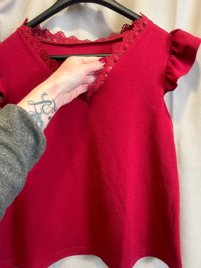 Jolie tshirt femme - photo numéro 2