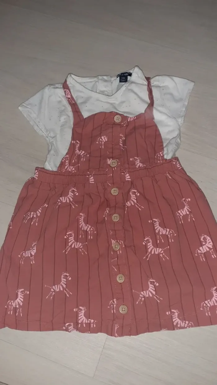 Ensemble robe et tshirt - photo numéro 4