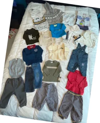 Lot de vêtements bébé garçon 6 mois