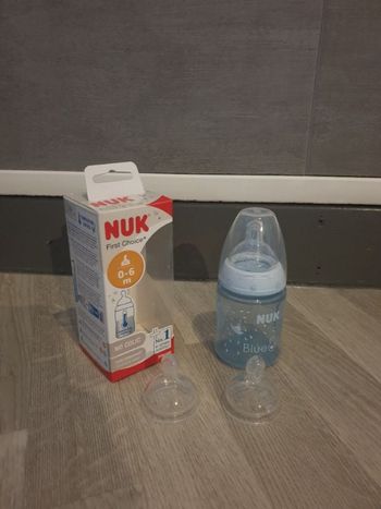 Biberon NUK de 120 mL