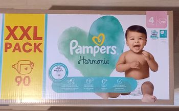 90 Couches Pampers Harmonie Taille 4 (XXL Pack)