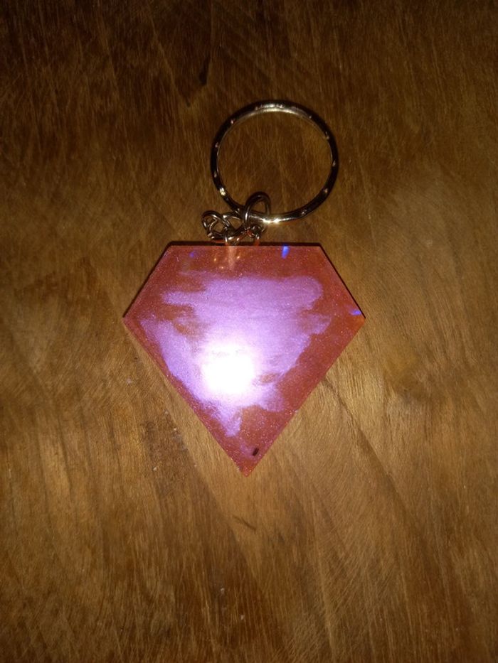 Porte clé diamant holographique epoxy
