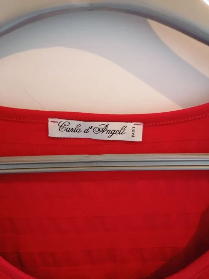 Débardeur rouge neuf - photo numéro 3