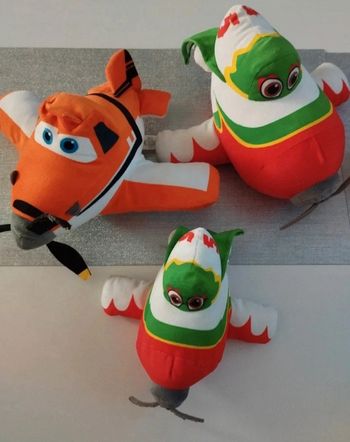 Lot de 3 peluches Planes Disney