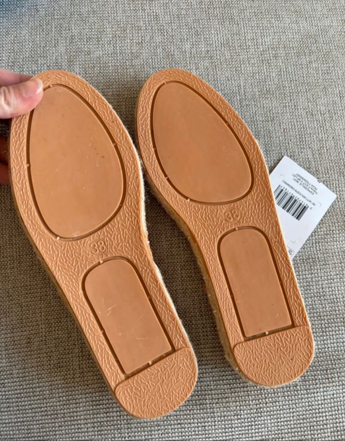 Espadrilles orange pointure 38 neuves - photo numéro 2