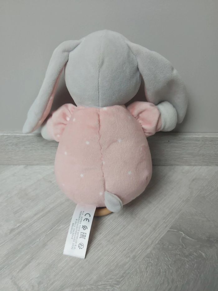 Peluche musicale fille - photo numéro 2