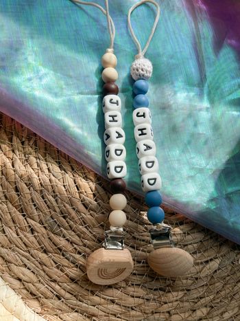 Attache tétine personnalisable