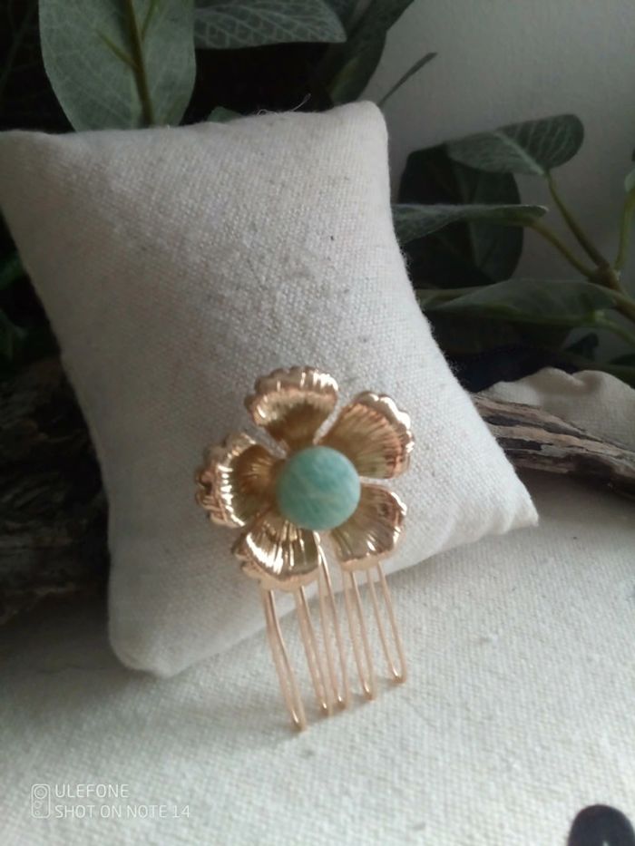 Barrette peigne fleur d'amazonite naturelle - photo numéro 2