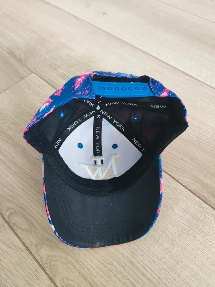 Casquette - photo numéro 3